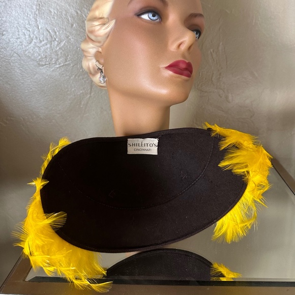 GRACEFUL1940s\' BROWN FELT HALF CAP WITH MAGNIFICENT YELLOW FEATHERS main image 7